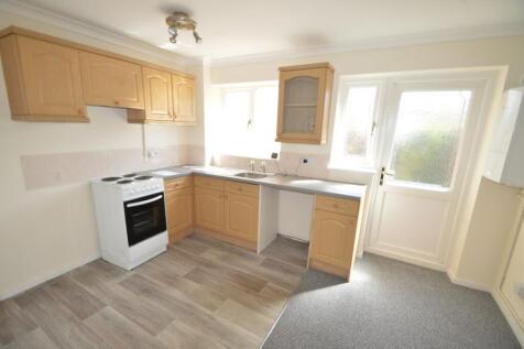 Foxdale Drive, Brierley Hill photo 4