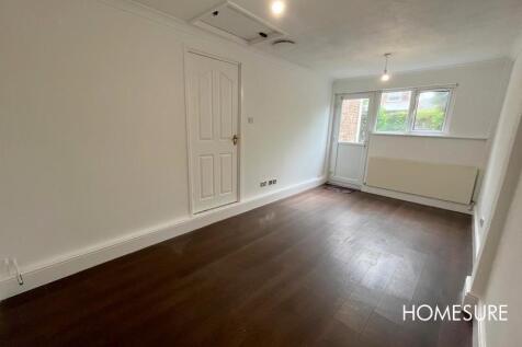 Humber Close, Liverpool, L4 photo 4