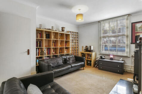 London, SE7 - property photo