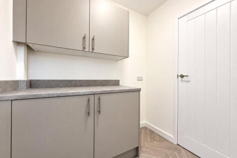 Eastwood Garth, Swarcliffe, Leeds, LS14 photo 3