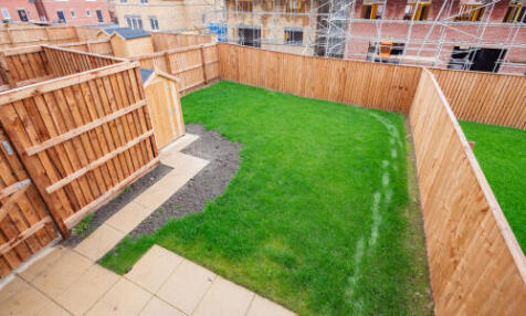 Lotus Crescent, Castleford, WF10 photo 3