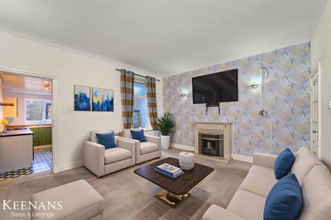 DSC05945 - Living Room - Standard - 2.jpg