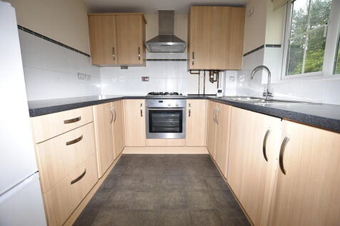 1 Bedroom Flat in CO10 1YG
