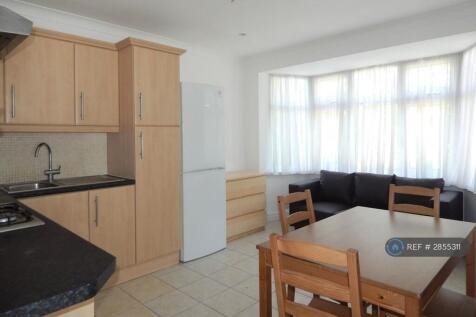 Kitchen &amp; Lounge