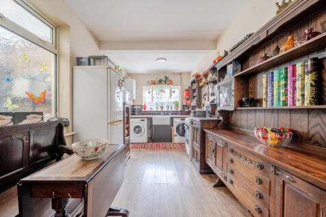 1416247-7-6995c9d...