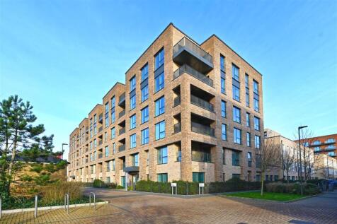 12-Kew-Court (12).jpg