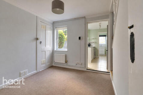 Fishers Lane, CAMBRIDGE photo 3
