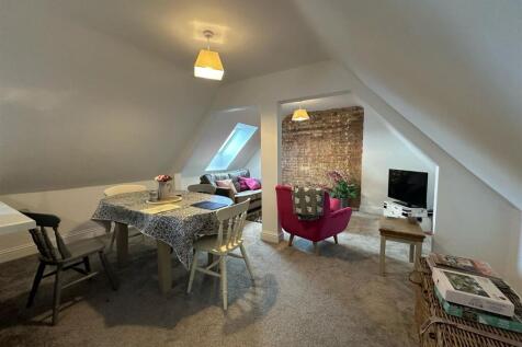 Geneva Place, Bideford photo 5