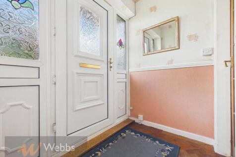 CAM05244G0-PR0348-STILL014.jpg