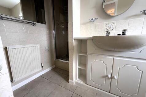 Master ensuite