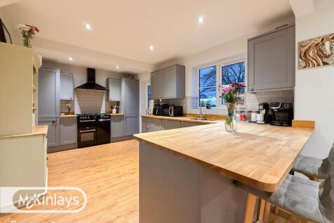 Kingston St Mary - Stylish 4 Bedroom Family home
