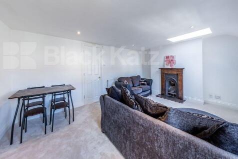 Mildmay Grove South   , Canonbury  N1 photo 2