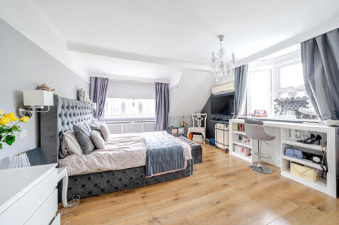 1296872-4-682dc3f...