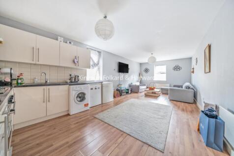Living room/kitchen