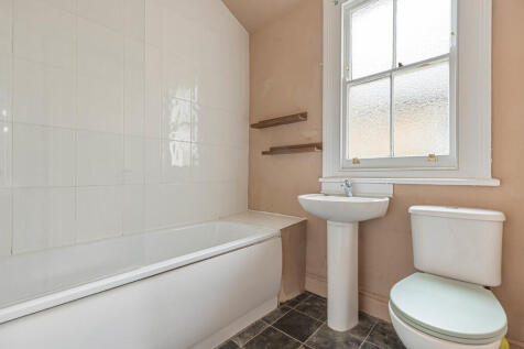21 Rathfern Road,...