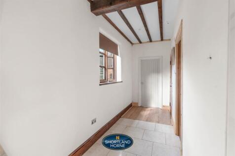 4 Wall Hill Crt Updated WM (25 of 32).jpg