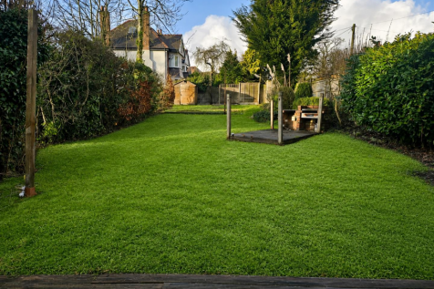 108 Manor lane garden 1 enhanced.png