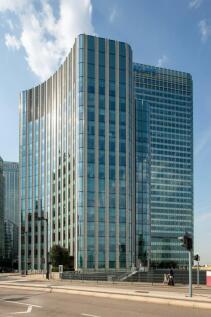 5 Churchill Place 5.jpg