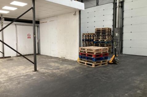 Warehouse to rent Image 4