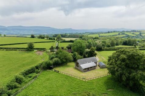 dji_fly_20260528_144212_0126_1780036195203_photo.J