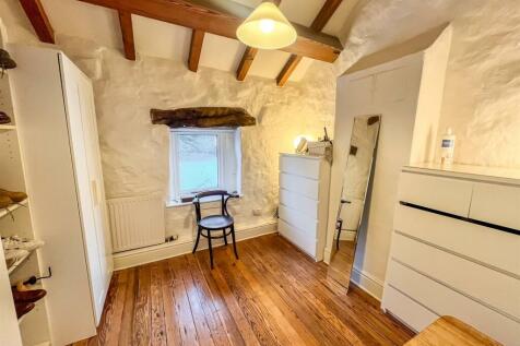 Main Bedroom Dressing Room