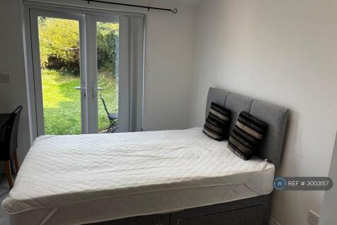 Whitnash, Leamington Spa, CV31 photo 4
