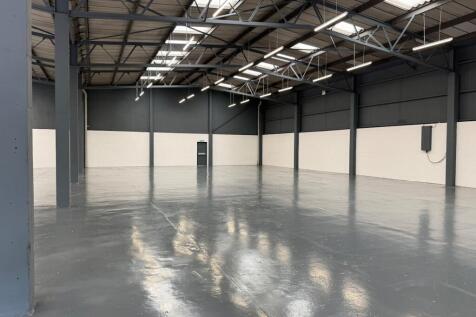 Trade Counter to rent Image 3