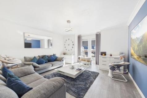 Lounge Angle 1