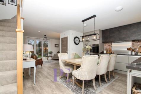 Kitchen/Dining Area