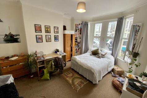 Brynland Avenue, Horfield, Bristol, BS7 photo 2