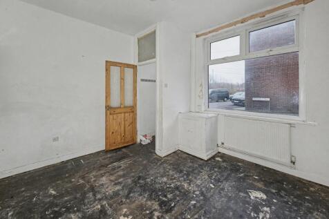 4 Gerrard Street, Kearsley, Bolton, Greater Manchester, BL4 8BG