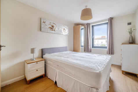 1387713-16-6936ad...