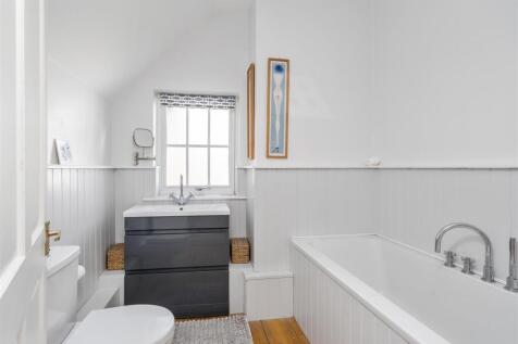 2312 Stratford Road_13.jpg