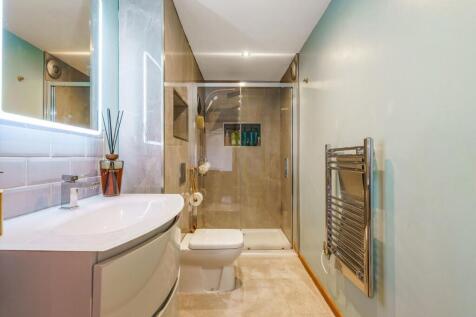 90682_Highfield-House-Cross-Lane  (38)_low.jpg