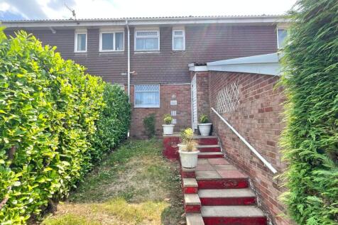 Cwmbran, NP44 - property photo