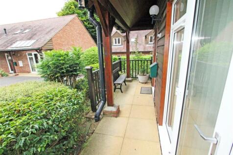 IMG_3603 front patio.jpg