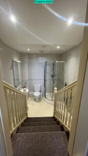 Bedroom 2 - En-suite