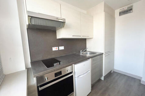 7Lunarhouse88a4415ce9534d9a36bc6d69675133dd (1)...