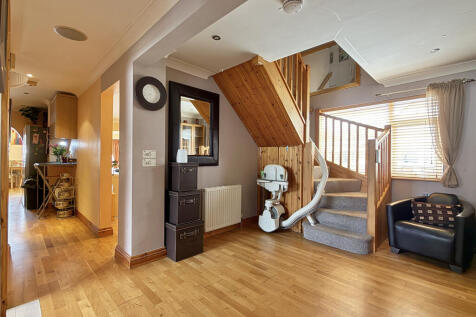 Entrance Hall/Lobby