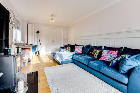 12 Chase Hill, Geddington-4.jpg
