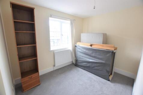 Bed 2.JPG