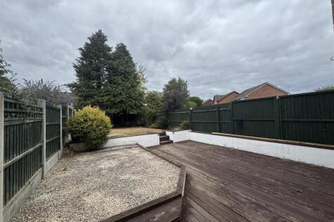 Summerfield Close, Oswestry. photo 4