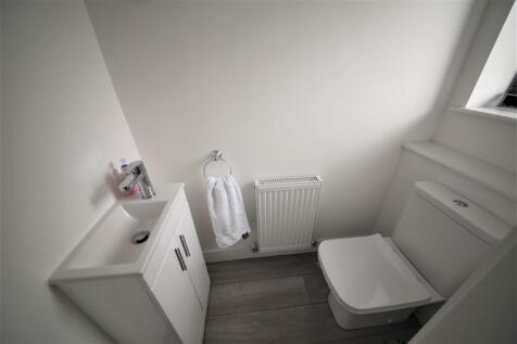 Stanford Road, Stanford-Le-Hope, Essex, SS17 photo 4