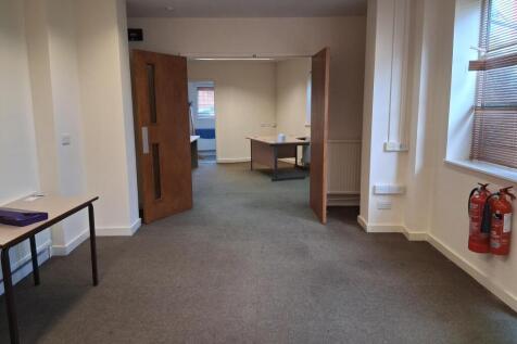 Office to rent Image 9