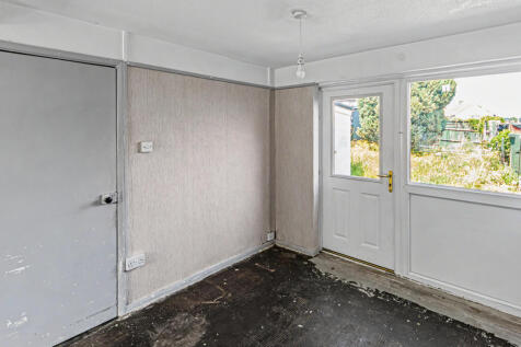 52 Southmead Crescent, Crewkerne, TA18 8DL