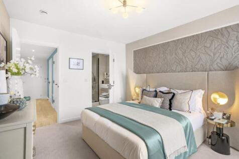 009_HiRes_2Bed_Sh...