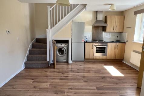 Merryweather Way,Basingstoke,RG24 photo 3