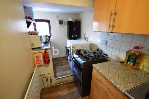 Brudenell Grove, Leeds, West Yorkshire, LS6 photo 5