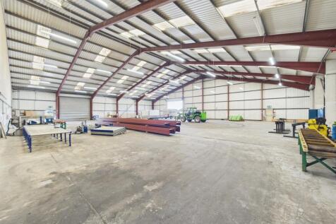 Light Industrial to rent Image 7