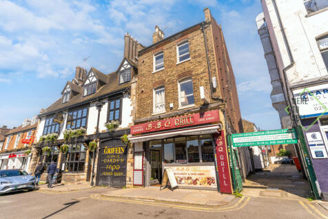 High Rd, London N20 9HH-1 (14)